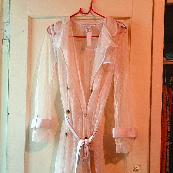 Victoria secret x-small/small white - Picture 3 of 3